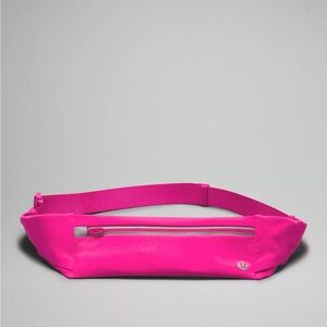 Lululemon Waist pack Pink size S/XS